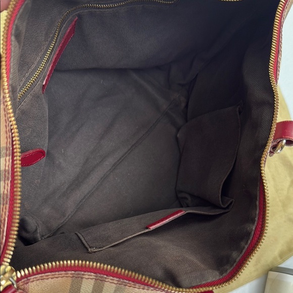 Authentic Burberry Haymarket Check Salisbury Tote Shoulder Bag - Picture 12 of 16